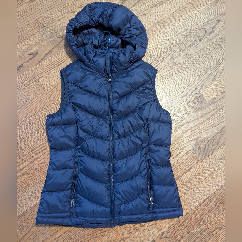 Women's Navy Puffer Vest